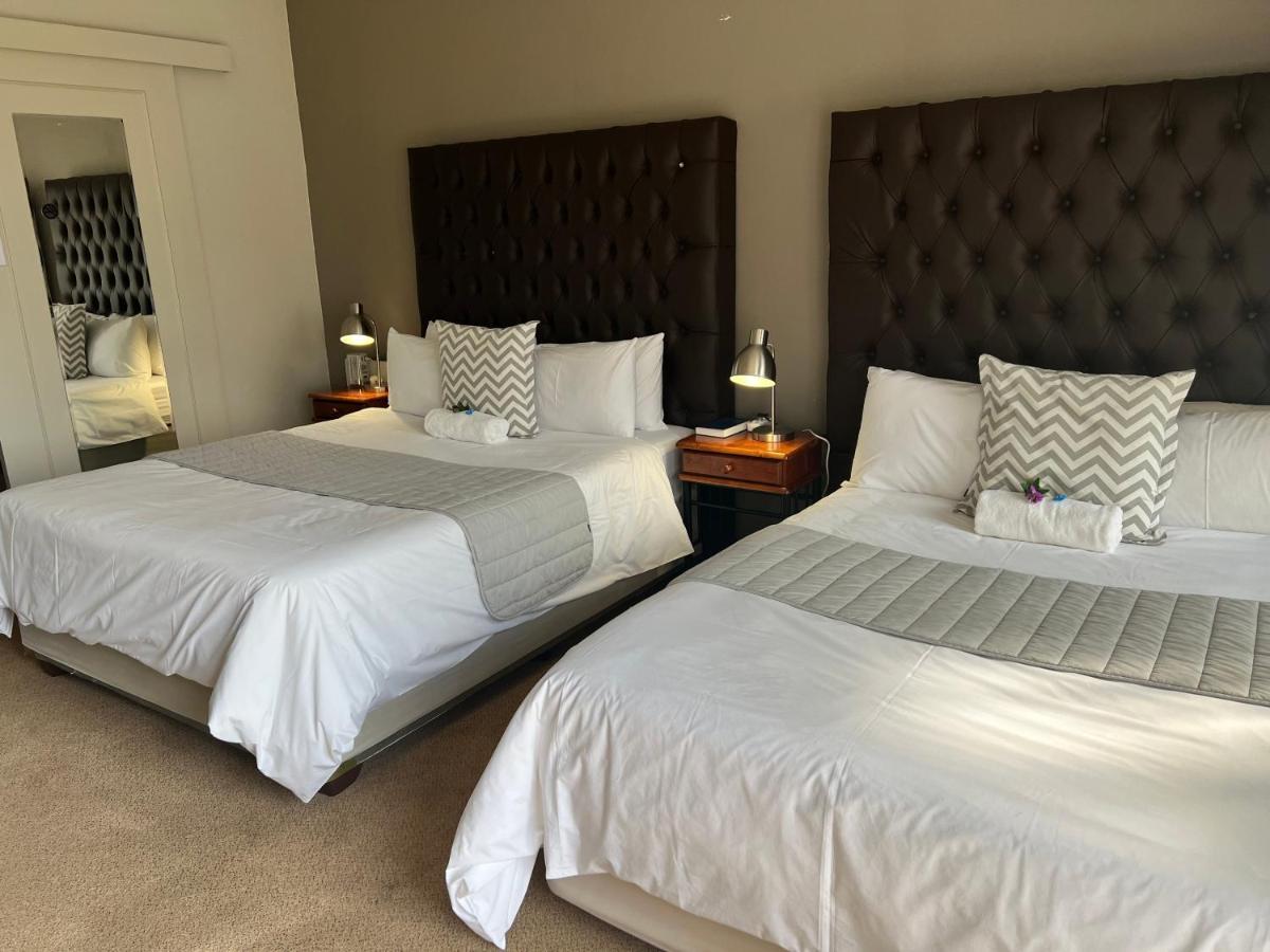 Fin And Feather Guest Lodge Boksburg Bagian luar foto