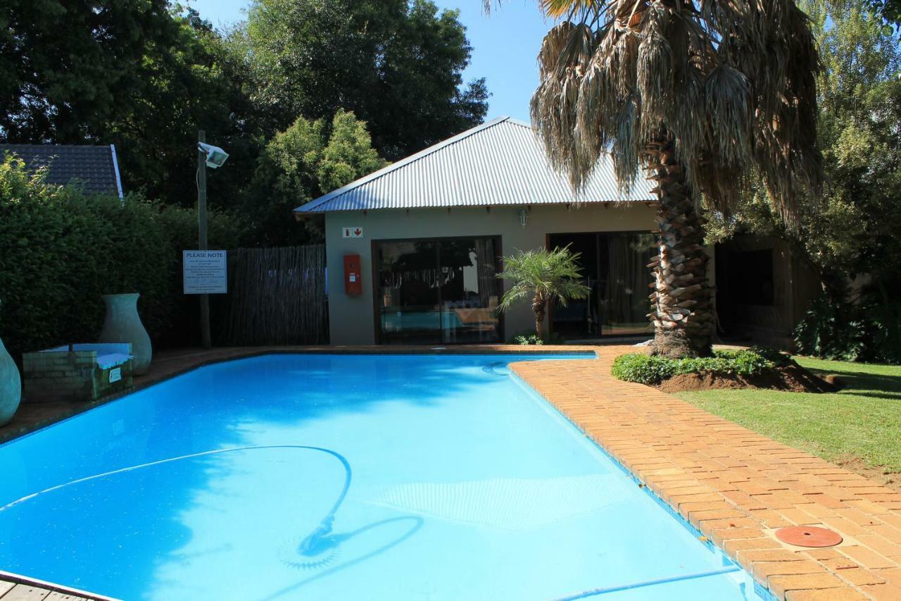 Fin And Feather Guest Lodge Boksburg Bagian luar foto